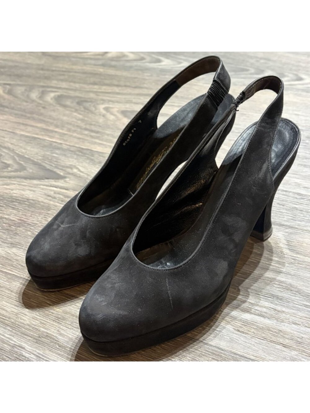Karl Lagerfeld Suede Slingback Platform Heels 7M Black Almond Toe France VTG Y2K - Picture 8 of 13